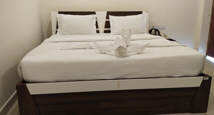 DM'S RBT RESORT Room Type - DELUXE ROOM