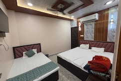 Shiv Baba Paying Guest House