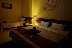 Hotel Roys
