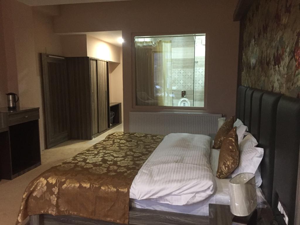 Hotel D Meadows Ladakh (Dras) - Tap to explore photos
