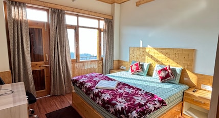 Vizvei Home Stay Room Type - Family Suit With 3 Rooms and Dinning Area & Kitchen Vizvei Home Stay Room Type - Family Suit With 3 Rooms and Dinning Area & Kitchen