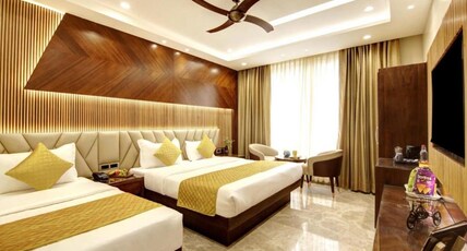Hotel Flight Path Near Delhi Airport Room Type - Family Suite Room