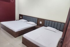 Parinay Garden & Guest House