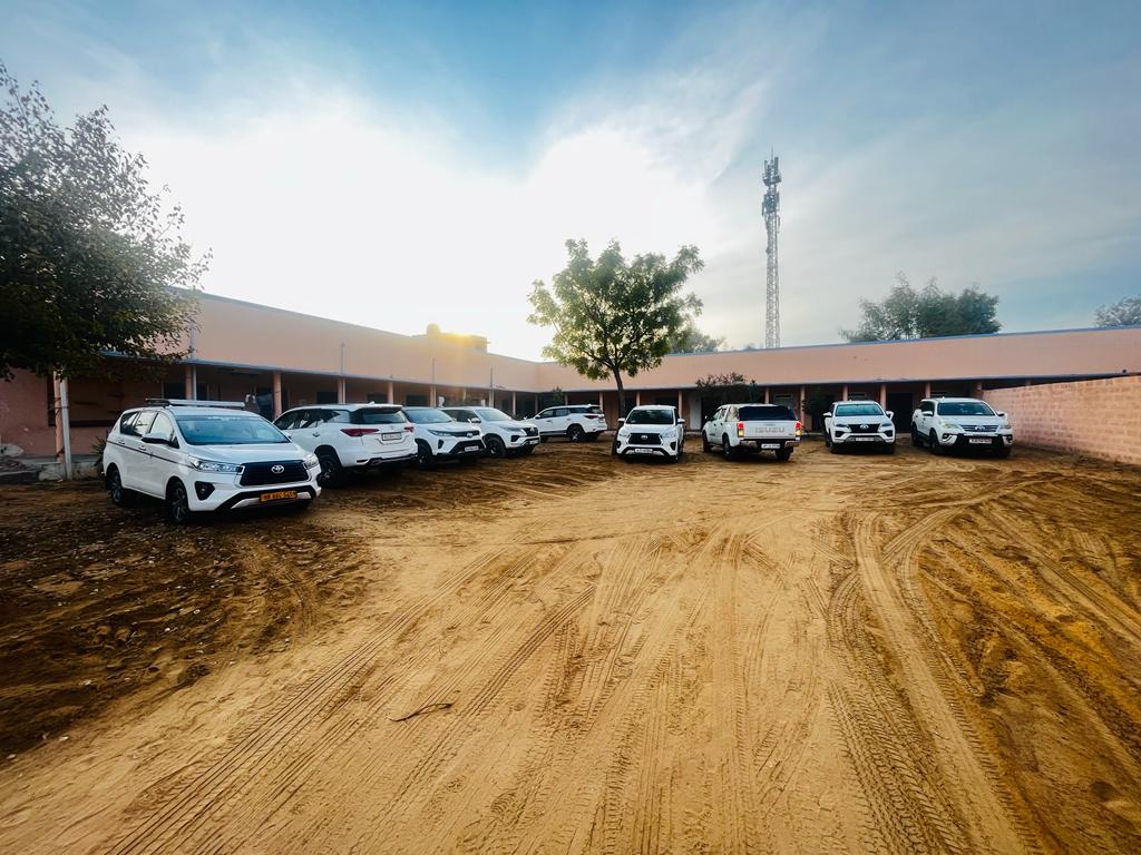 Hotel Ajit Garh - Tap to explore photos