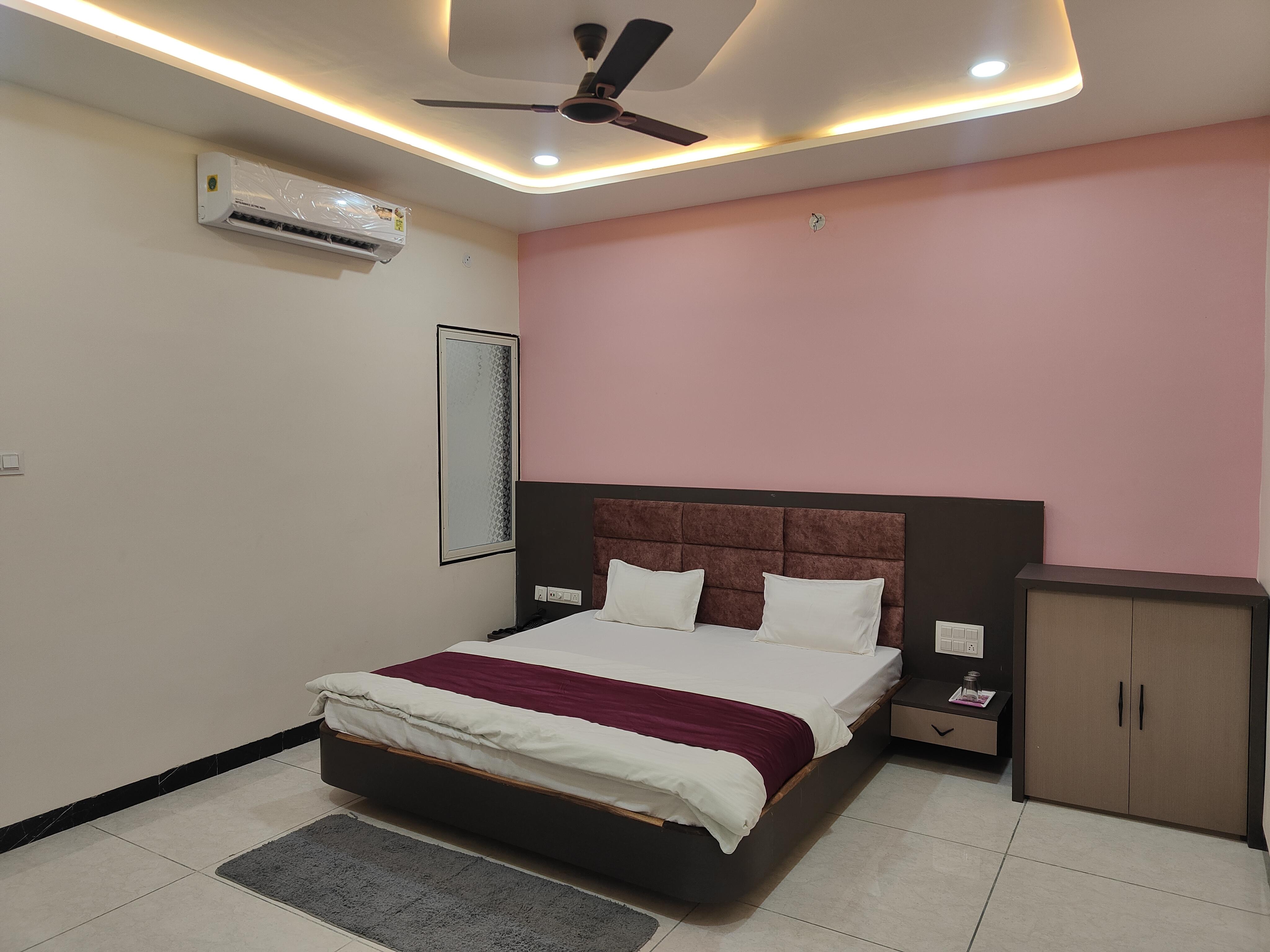 Yashomati Hotel - Tap to explore photos