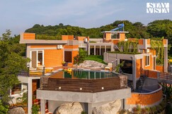 StayVista at RockEDGE