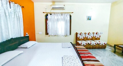 Sweet Silence Home Room Type - Double Bed in Orange Room