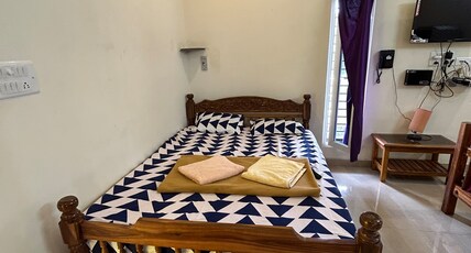 Blissful Haven Room Type - Larger Room with 2 bathrooms and 2 balconies (F11- Shambala, 8 Guests)