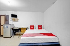 OYO Life 90791 Royale Margorejo