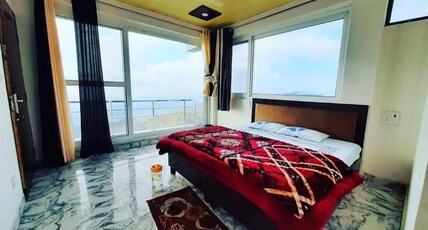 Hotel Taaralaya and food corner Room Type - Room no.105 (Deluxe Room)