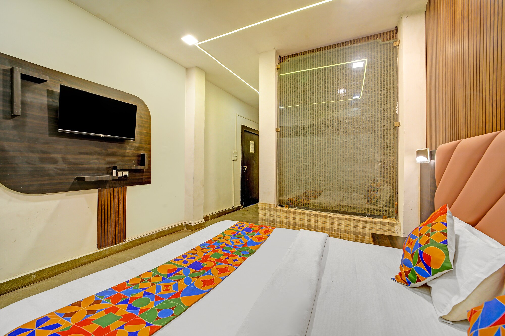 FabHotel Alexa, Bhanpur - Tap to explore photos