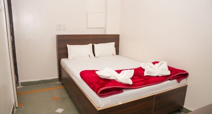 Hotel Sai Samarpan Room Type - Double Bed Non AC