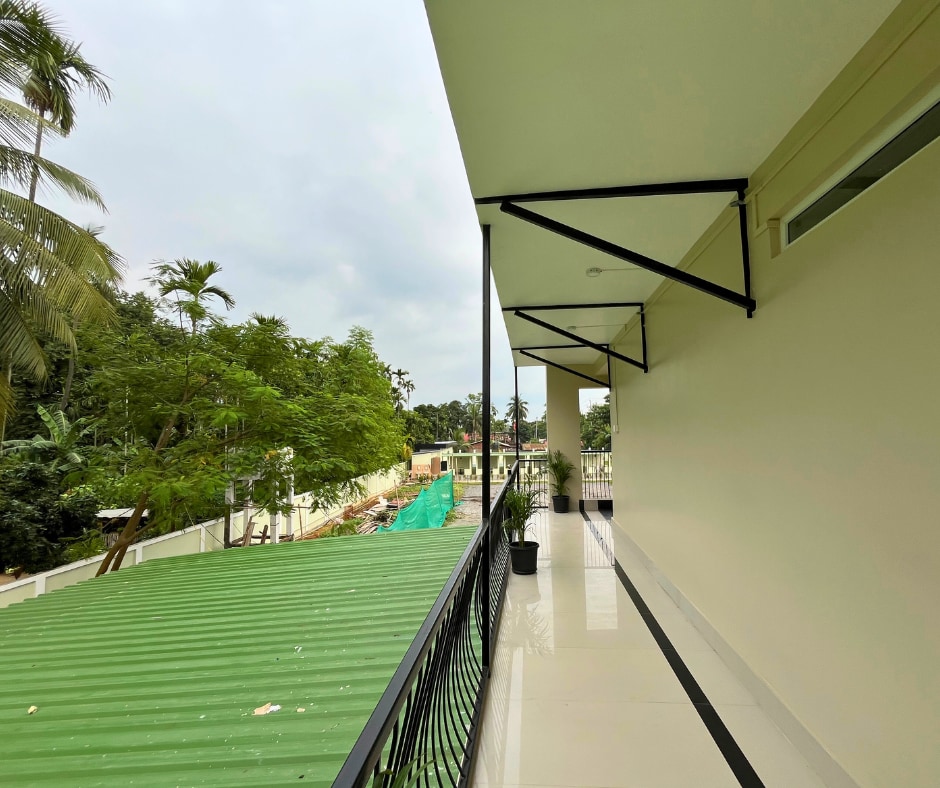 Hatimurias Boutique Resort - Tap to explore photos