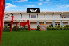 Address of Super Hotel O Takrohi Hospital Road Formerly Madhuraj Palace