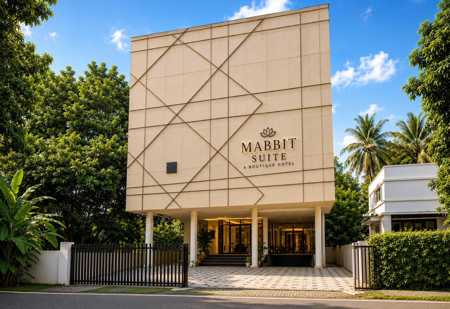 Mabbit Suites next to Meithra Hospital - Tap to explore photos