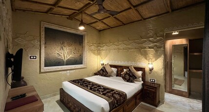 SHRI NILAYAM KUTIR Room Type - Luxury Room