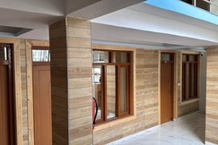 Vijaya Inn Close to Bus Stand