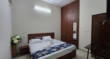 Harigarh Inn Room Type - Executive Comfort Room