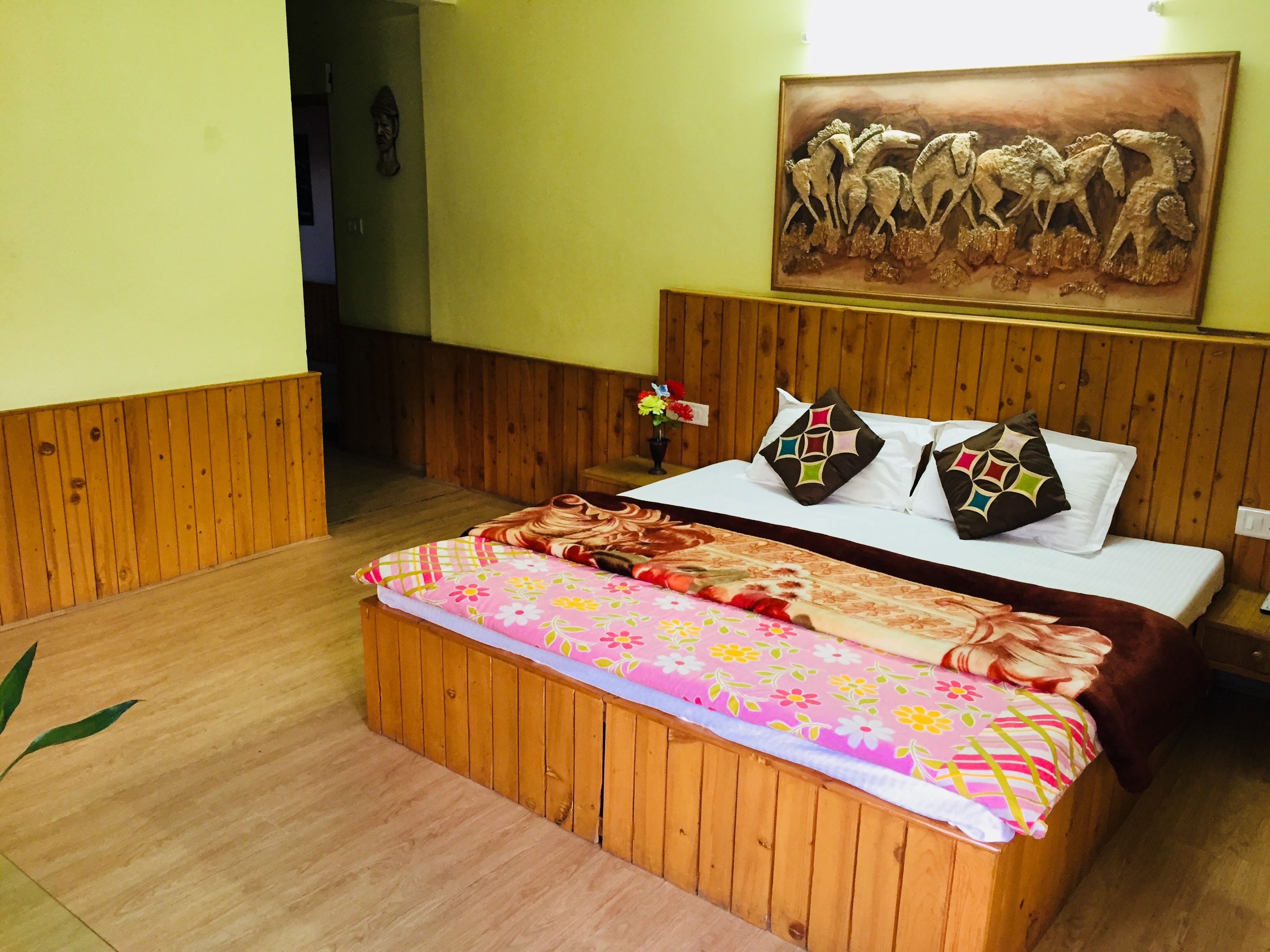 Devdhar Hill Top Cottages - Tap to explore photos