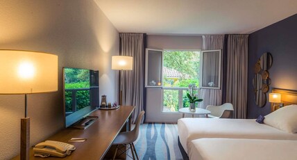 Mercure Antibes Sophia Antipolis Room Type - Standard Room with twin beds