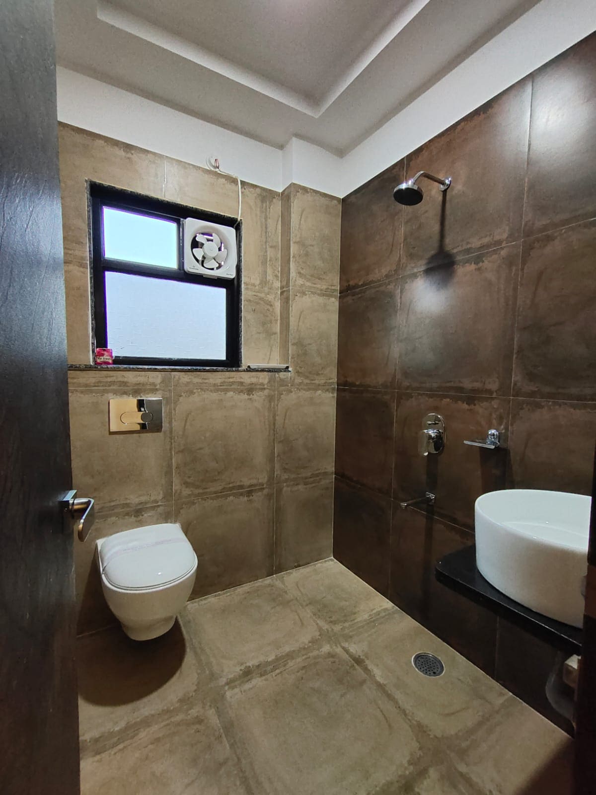 HOTEL UDAYRAJ - Tap to explore photos