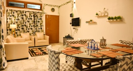 Debnavs Inn | Private Apartment in Uzan Bazar Room Type - 2BHK Deluxe Private Apartment