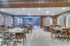 Hotel Spice and Restaurant