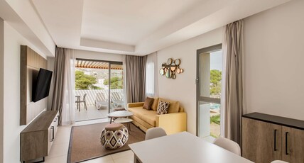 Radisson Blu Residences, Al Hoceima Room Type - Apartment - One Bedroom - Terrace