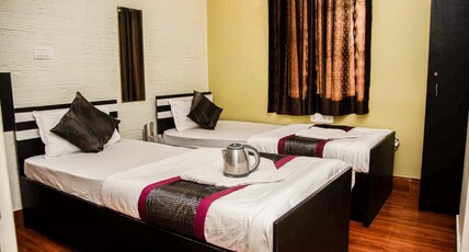 Meeraj Residency Room Type - Twin Bed Non Ac Deluxe Room