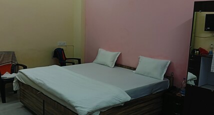Nidhi Home Stay Room Type - Bedroom 1