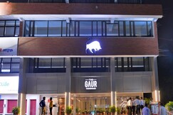 HOTEL THE GAUR