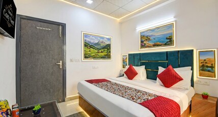 Cozy Nest Rohini | Couple & Business Traveller Room Type - Deluxe Room with Free High-Speed WiFi in Rohini Delhi - Couple Friendly Stay Cozy Nest Rohini | Couple & Business Traveller Room Type - Deluxe Room with Free High-Speed WiFi in Rohini Delhi - Couple Friendly Stay