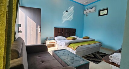 Shri Ram Palace Room Type - Luxury Super Deluxe Suite Room with Hill View