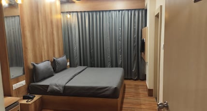 LP RETREAT NEAR SEA BEACH Room Type - Premium Room ( Air Conditioned with 1 King Size Bed) LP RETREAT NEAR SEA BEACH Room Type - Premium Room ( Air Conditioned with 1 King Size Bed)