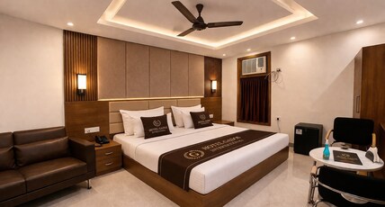 Hotel Gross Inn near Delhi Airport Room Type - Deluxe Room with Free parking