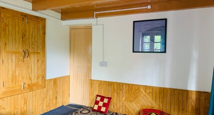 Lost in Woods Homestay Room Type - Orchard View Room