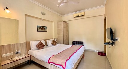 Sereniity Resort Room Type - Deluxe Garden View Room