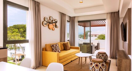 Radisson Blu Residences, Al Hoceima Room Type - Apartment - Two Bedrooms - Balcony