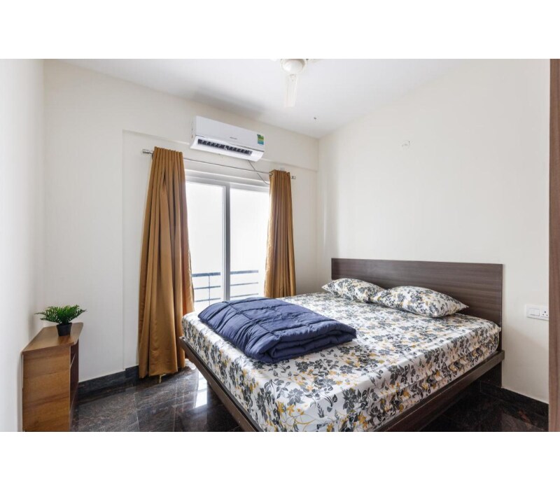 SPLENDID SHUBHAM SERVICED APARTMENTS - Tap to explore photos