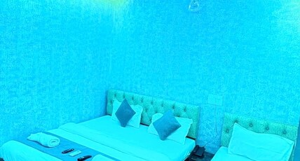 HOTEL RED GOLD Room Type - family rooms