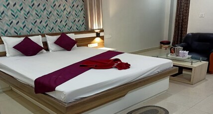 Hotel Dayal International Room Type - AC DELUXE ROOOM