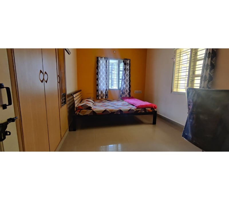 Beautiful spacious 2bhk Akshaya nagar BG rd 2ndflr - Tap to explore photos