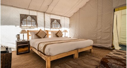 Camp Norling Stars - Koyul Room Type - Comfort Tent with Attached Bathroom