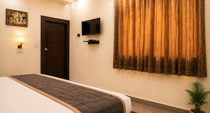 Sri Radhe Krishna Guest House Home Stay Room Type - Triple Bed Sri Radhe Krishna Guest House Home Stay Room Type - Triple Bed