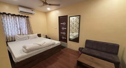 FabHotel Echo Palace Room Type - Deluxe Room