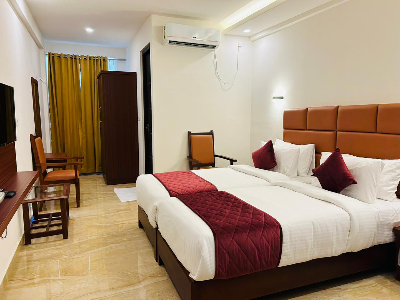 Hotel Fourmens Residency - Tap to explore photos