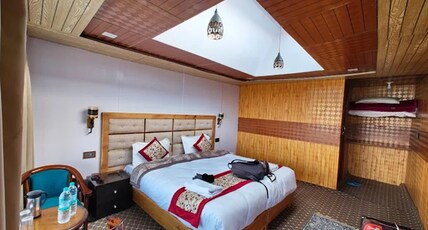 Star Quest Resort Room Type - Deluxe Room - Cottage