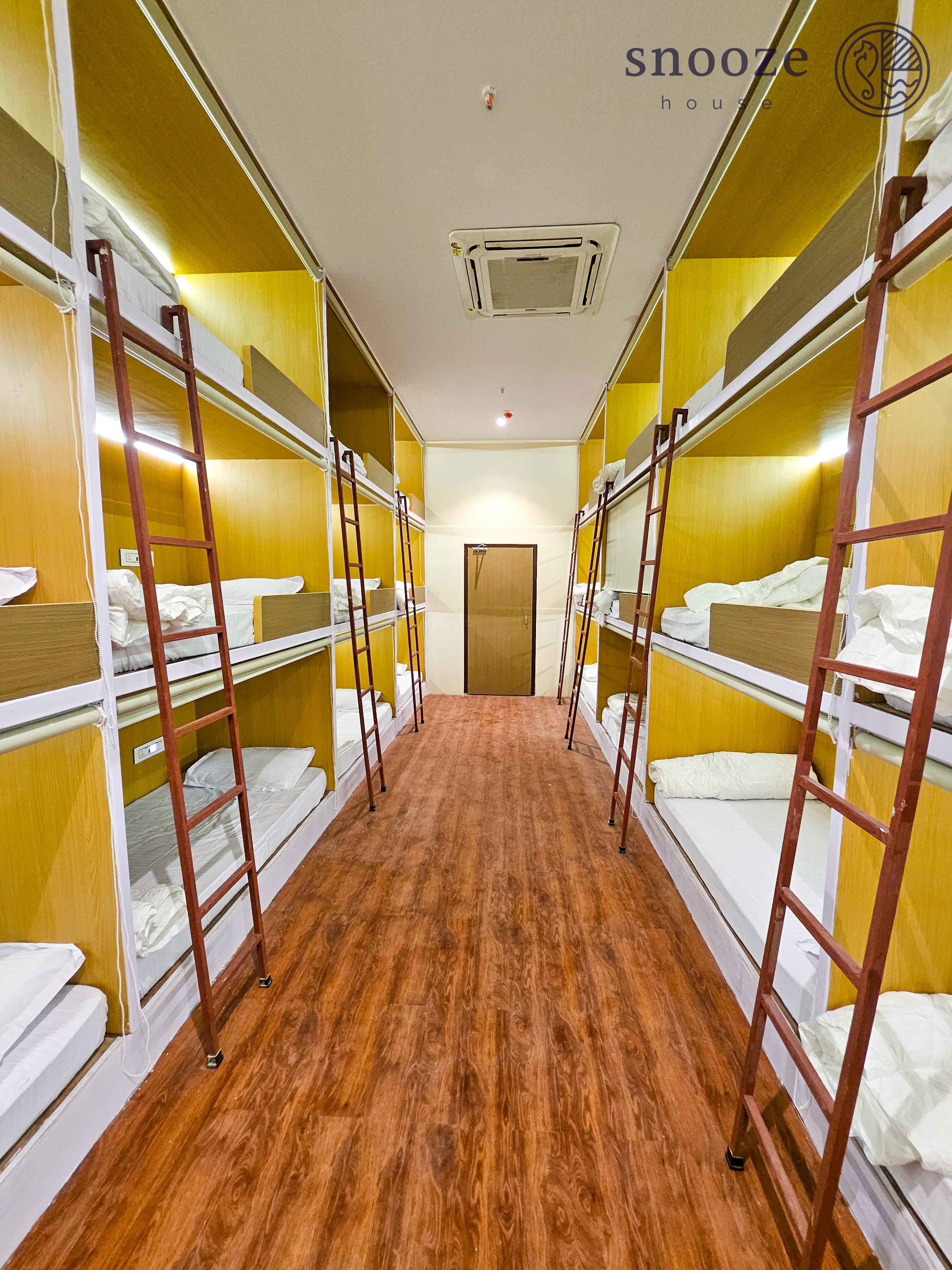 Snooze House Luxury Pods Kalyan Bhiwandi - Tap to explore photos