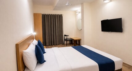 Hotel Dlive Indore Room Type - Standard room