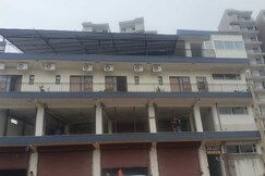 Address of Hotel O D'Empire